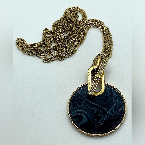 Michael Kors Black Agate Quartz Pave Crystal Necklace MKJ4607710 30” & 2” Disc - Picture 3 of 8